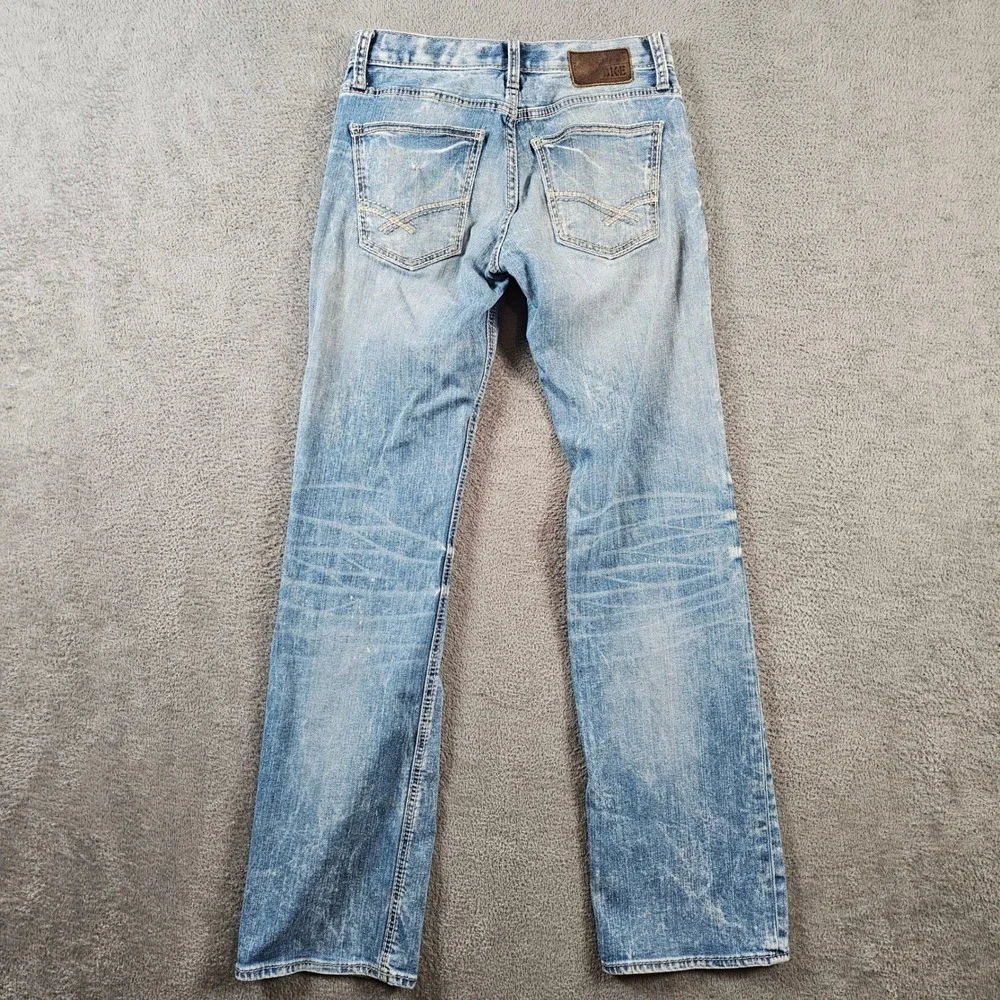 Buckle BKE Jake Bootleg Jeans Mens 29L x 32 Light Wash Distressed Blue Denim